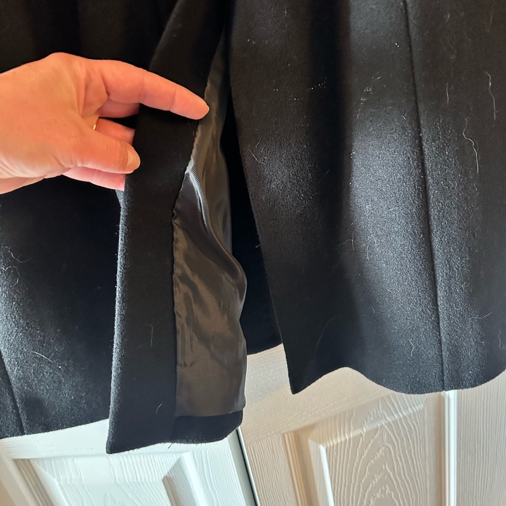 Ellen Tracy Black Pea Coat with Fur Collar - Picture 7 of 10